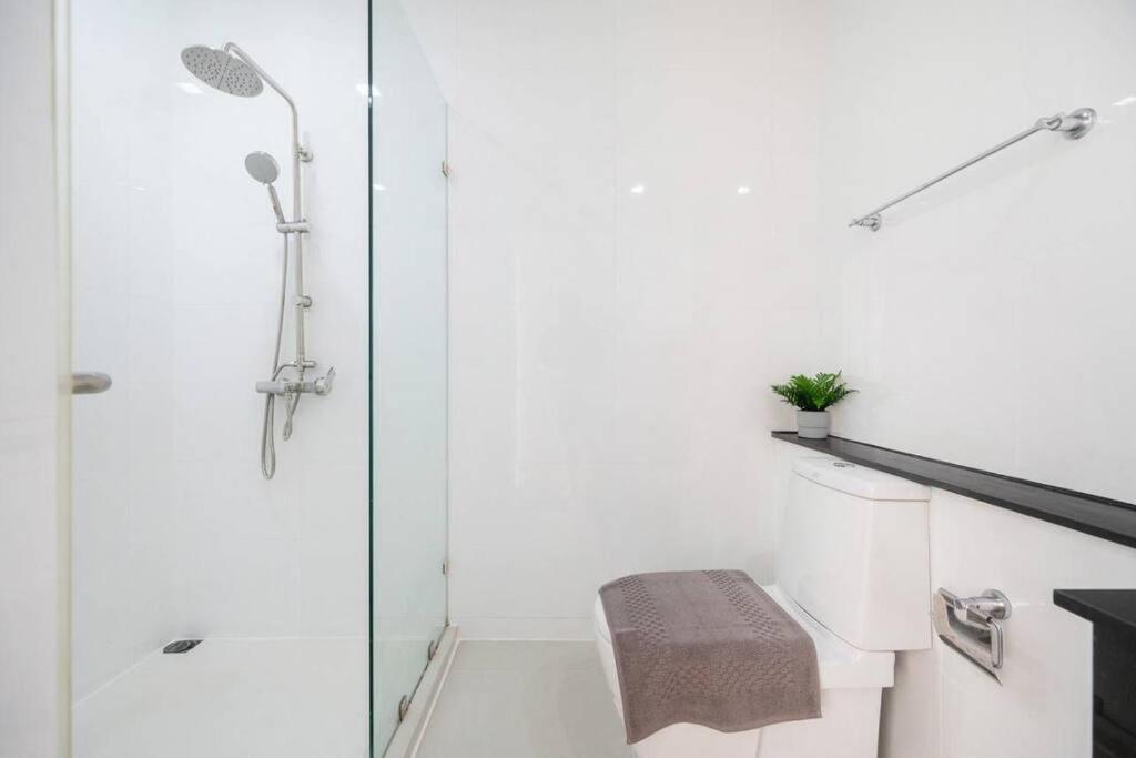 Bangkok Downtown2Min Walk Tobts Apartamento Ban Khlong Samrong Exterior foto